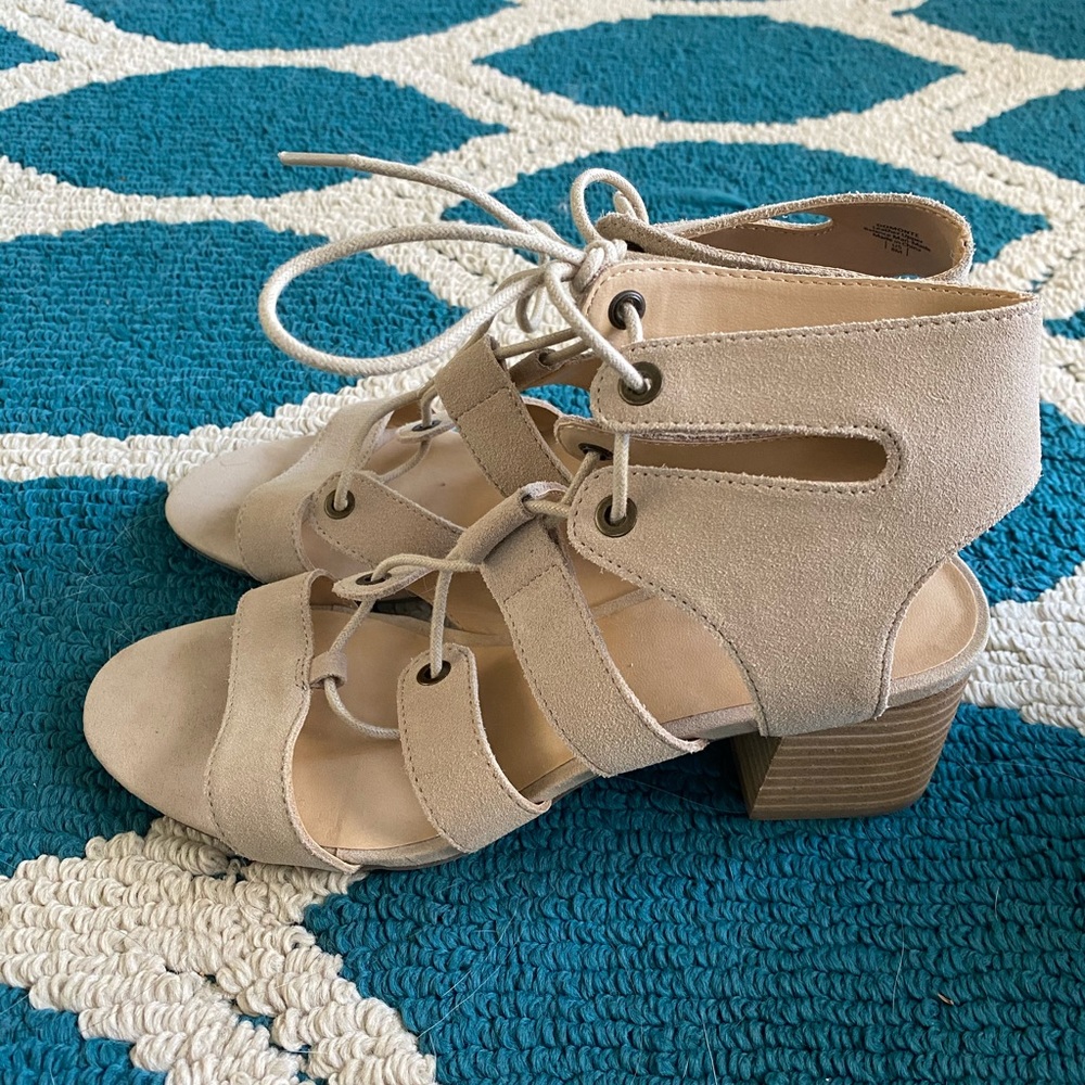 Crown Vintage Sandal